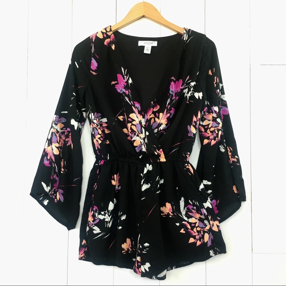 BLACK FLORAL ROMPER